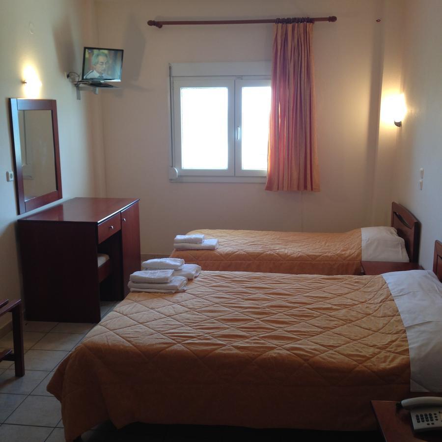 Hotel Akrogiali Korinos Exterior photo